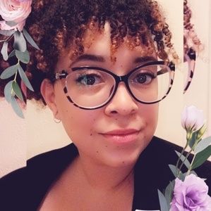 Meet your Posher, Candace